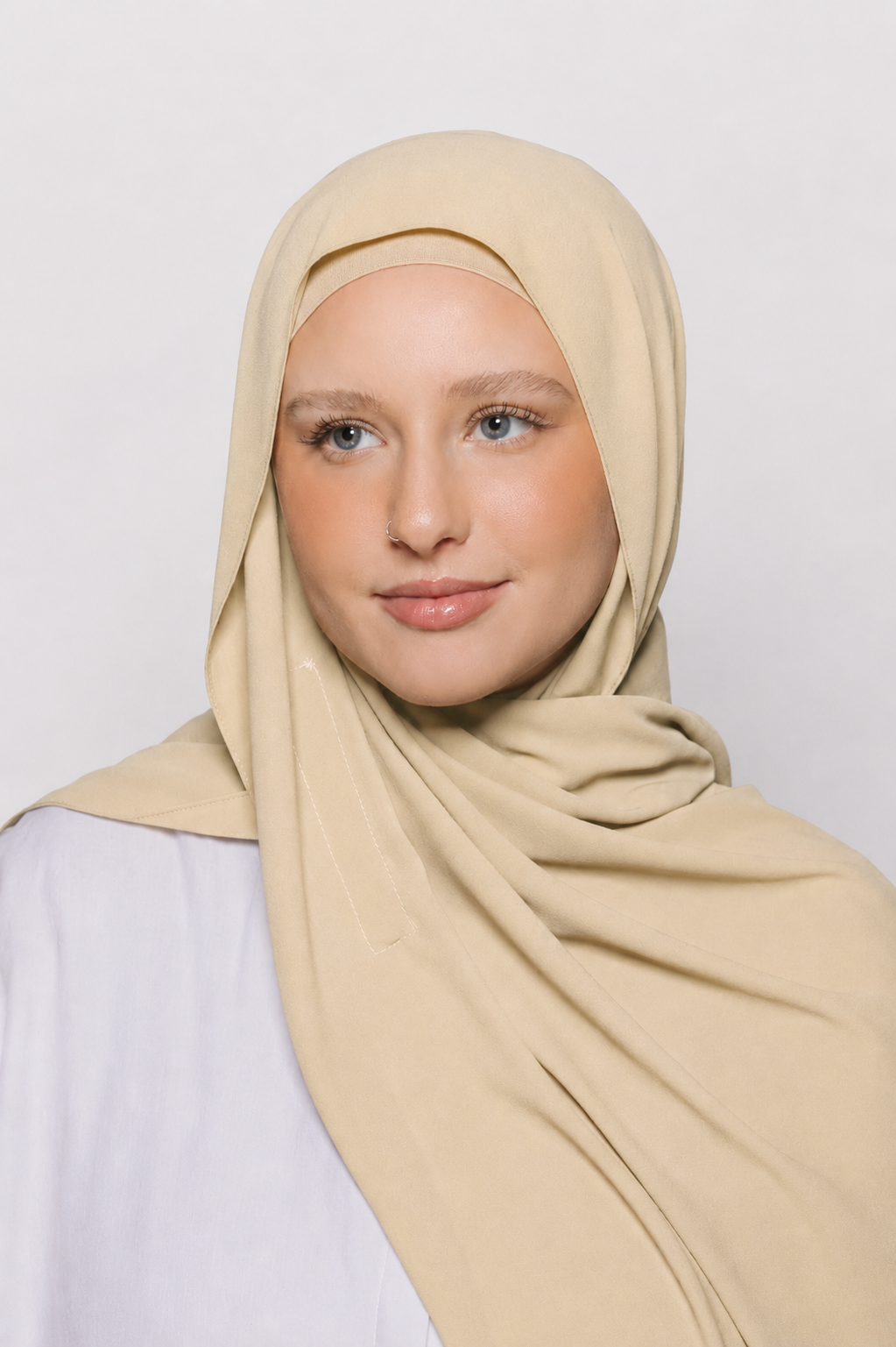 Built-in Magnet Hijab - Smooth Cream