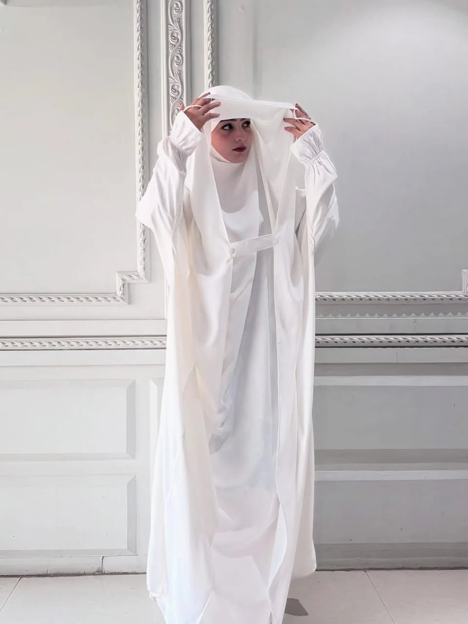 Saudi Classic Jilbab – Wool Peach-WHITE