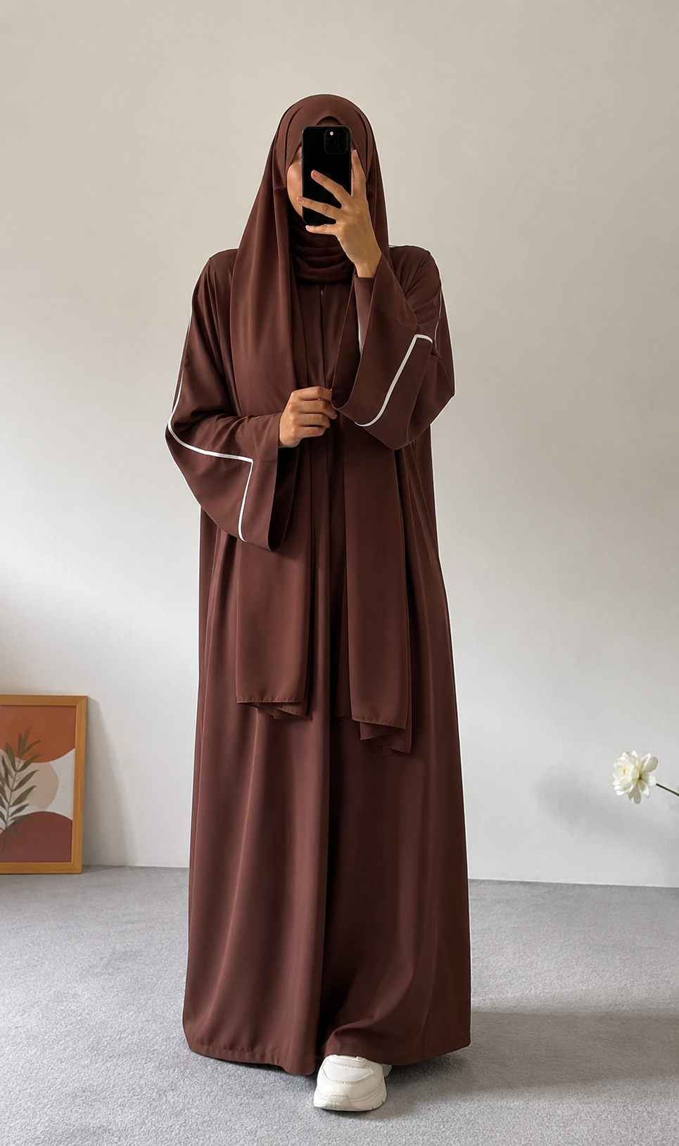 PLAIN ABAYA WITH WHITE LINEA - BROWN