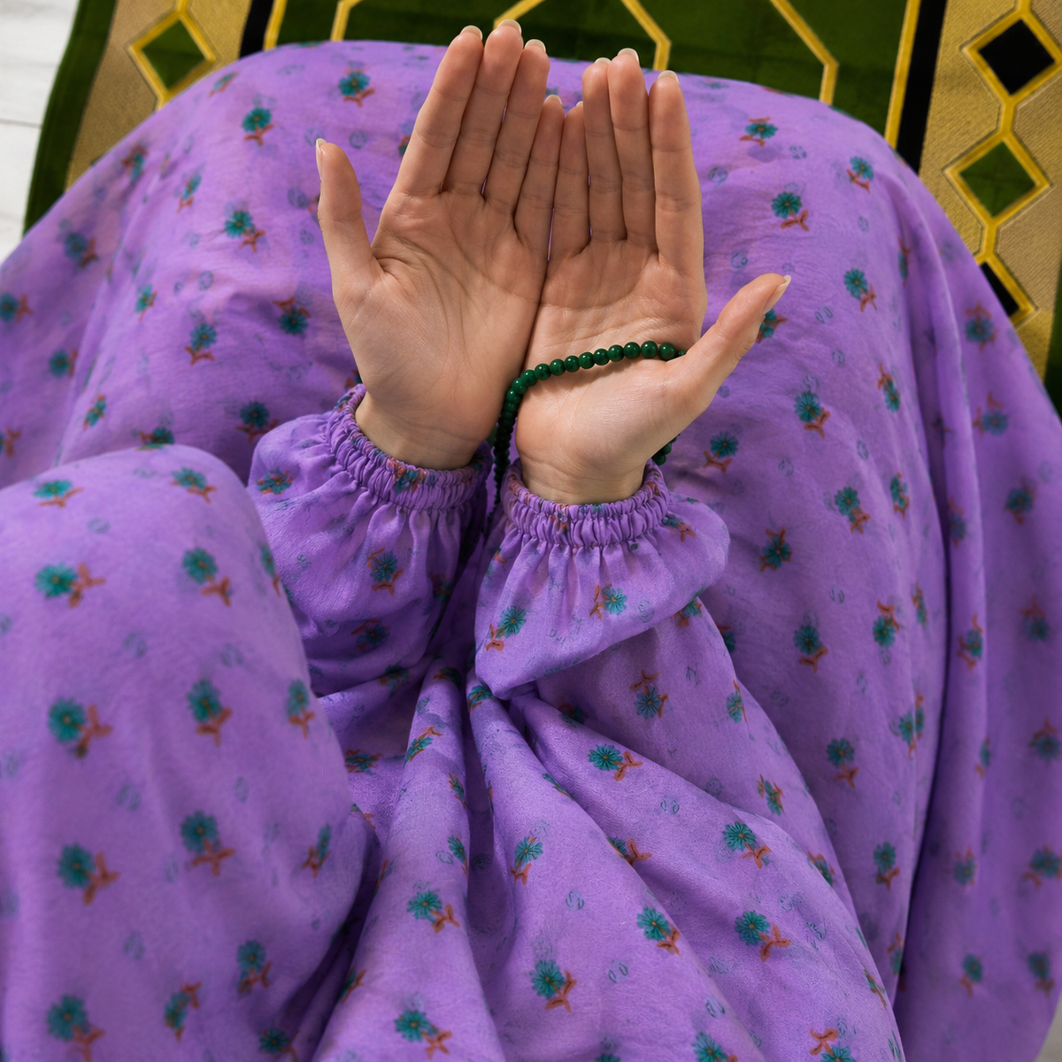 Printed Namaz Chadar with sleeves and Naqab- NC3348