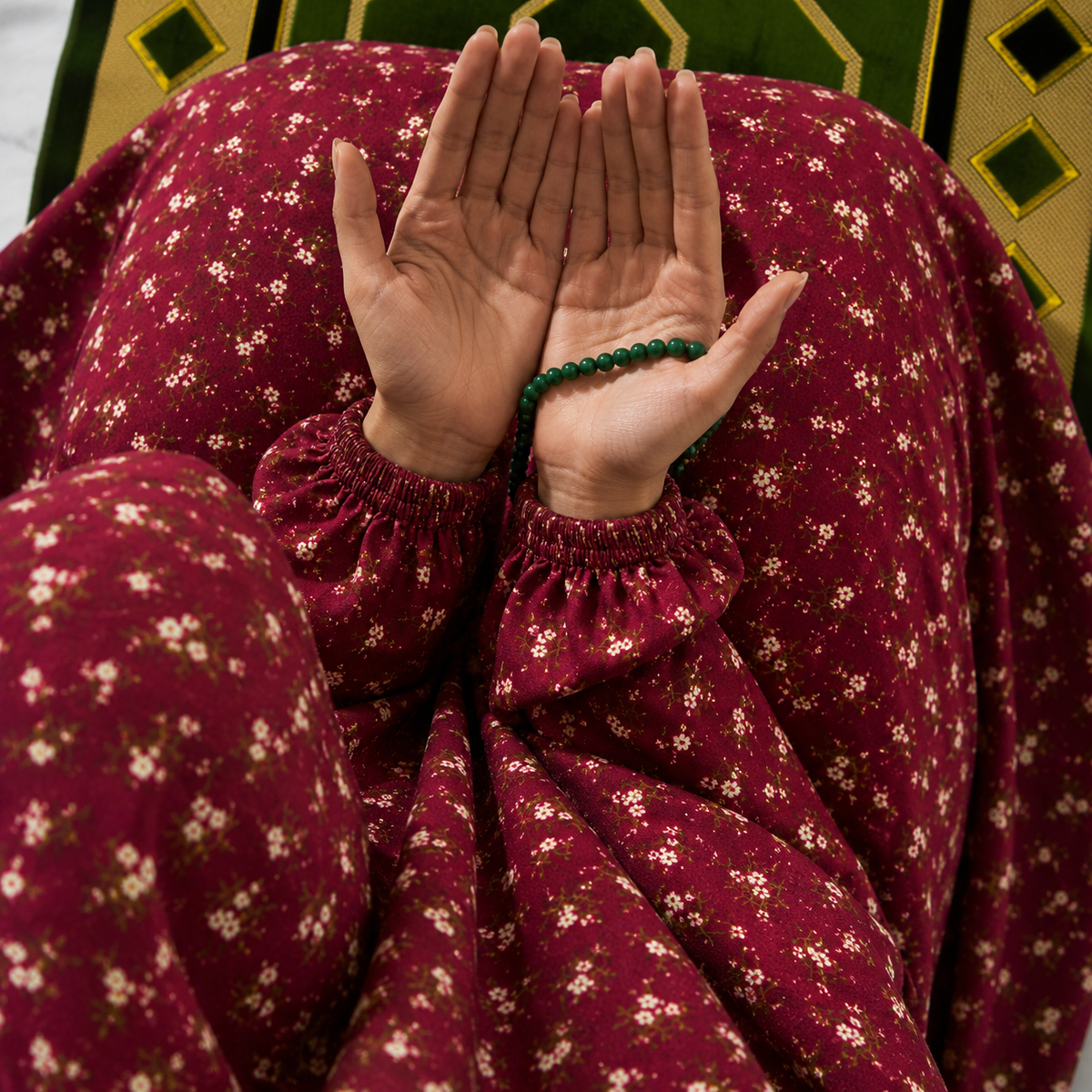 Printed Namaz Chadar with sleeves and Naqab- NC3353