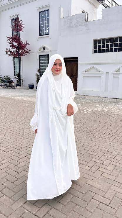 SAUDI JILBAB ( IMPORTED KOREAN NIDA) - WHITE