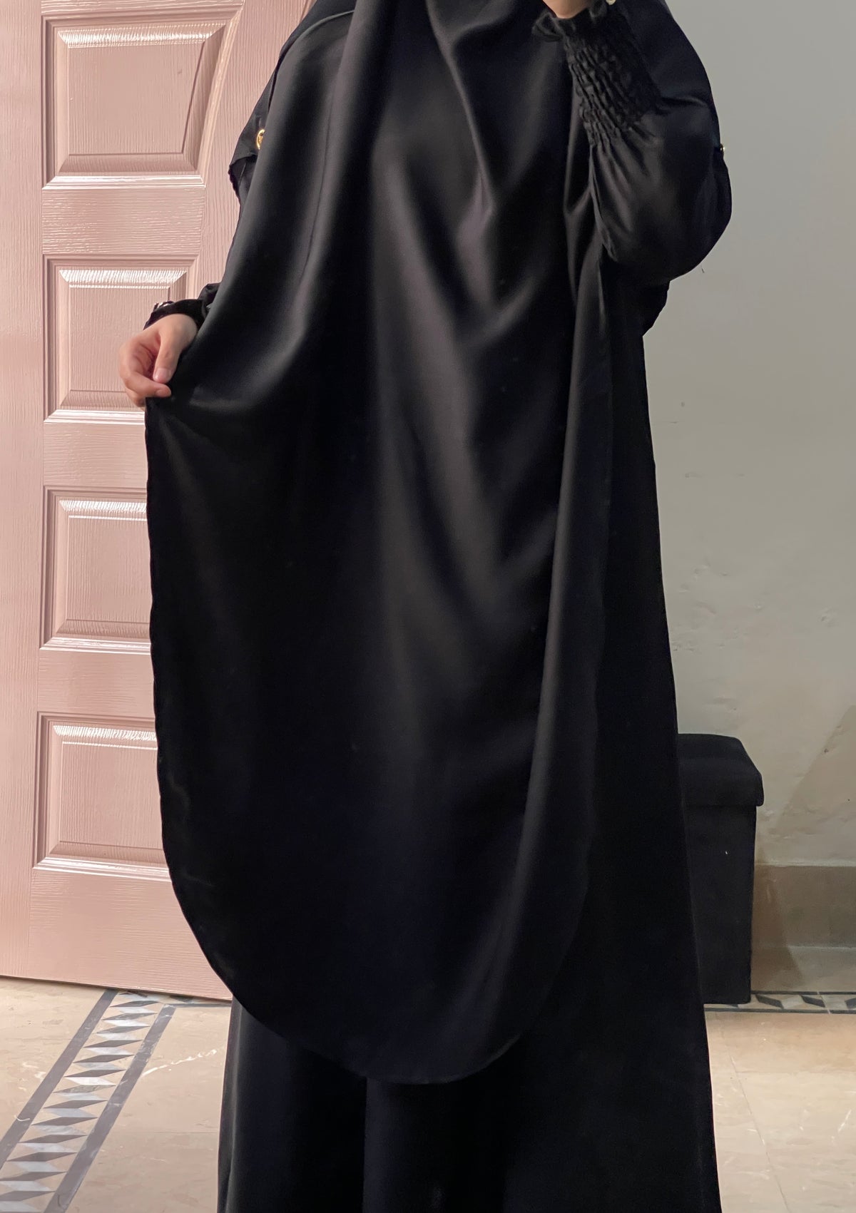 Soft Nida Snowy Abaya (Comfy Luxe)- Black