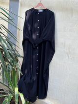 Rifle – Black (The effortless Button-Down Abayah 🌸)