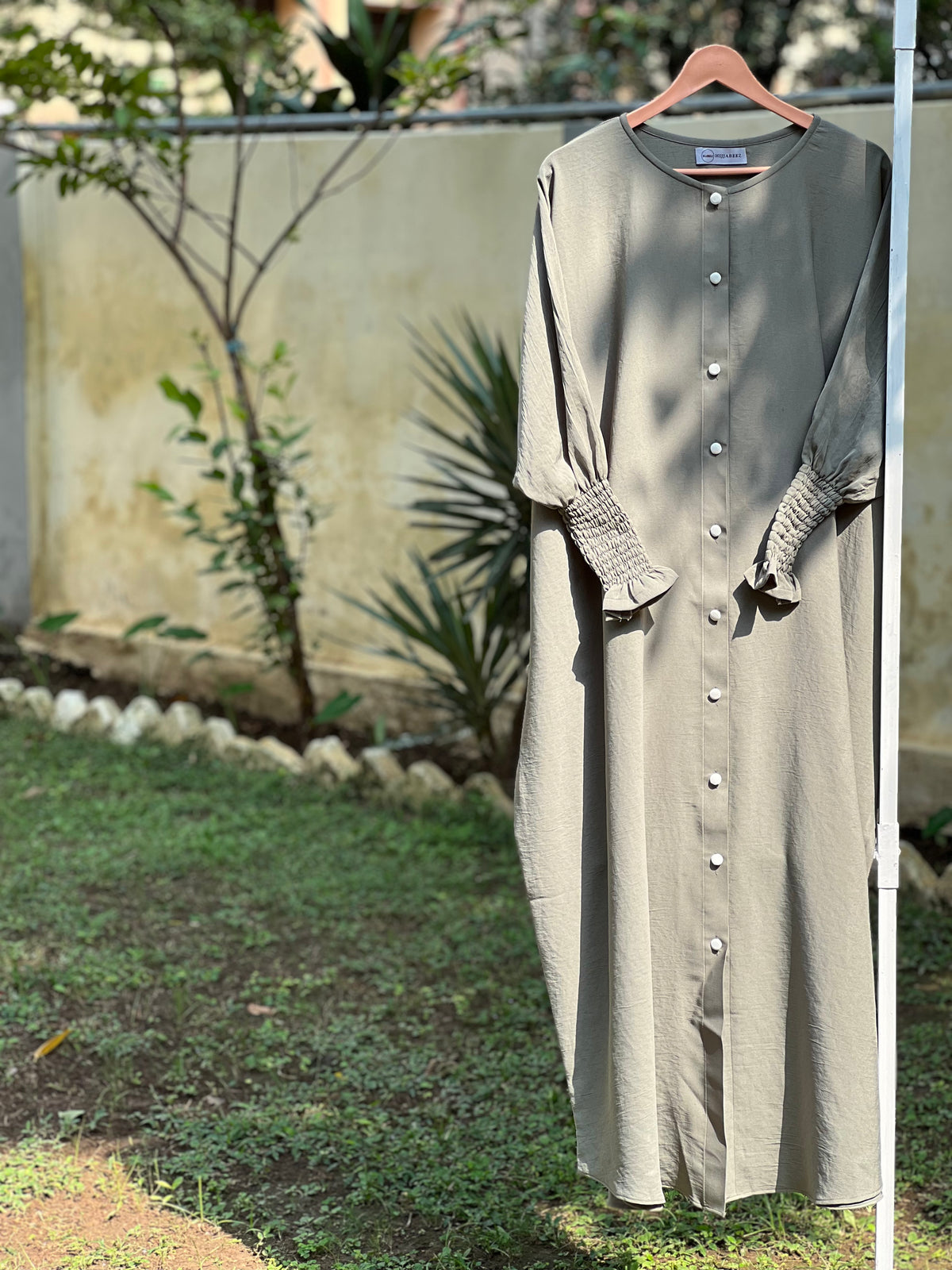 Rifle – Mint Green (The effortless Button-Down Abayah 🌸)