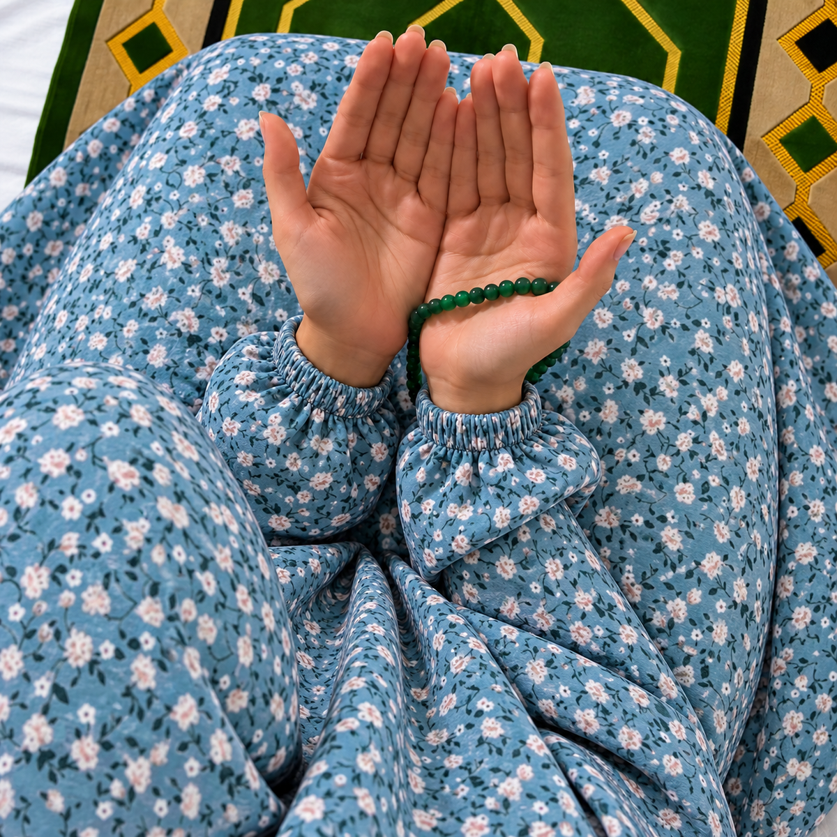 Printed Namaz Chadar with sleeves and Naqab- NC3435