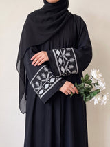 Willow Abayah- Black