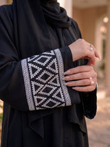 The Prism Abayah - Black