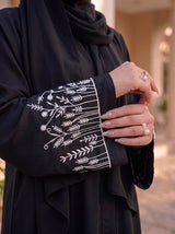 The Wildflower Abaya - Black