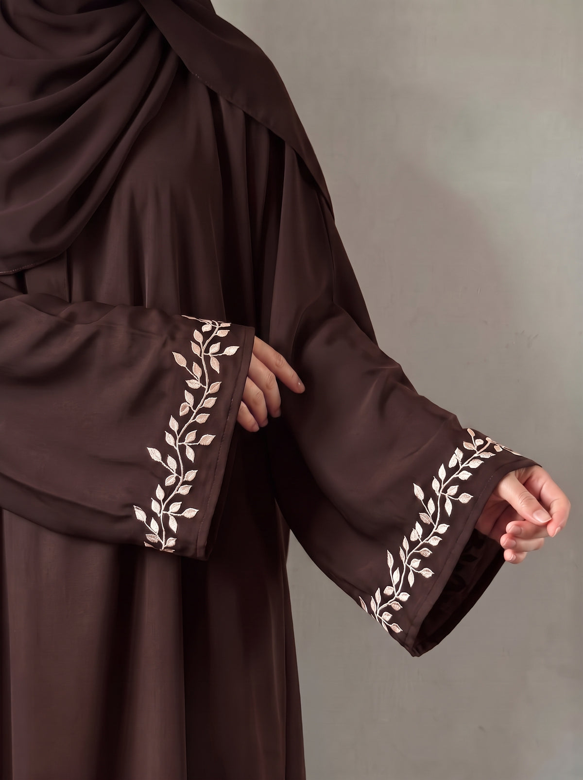 Belle Abaya - Seal Brown