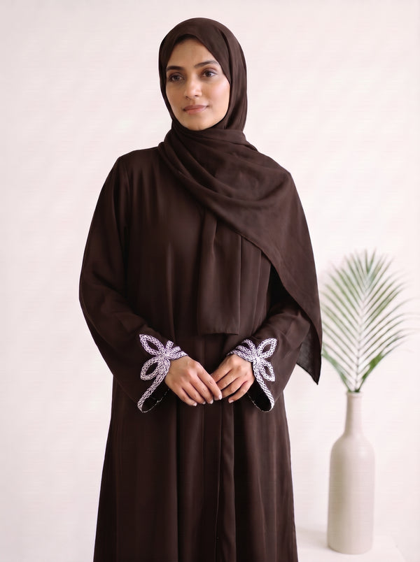 Leaf Cutwork Abayah - Seal Brown