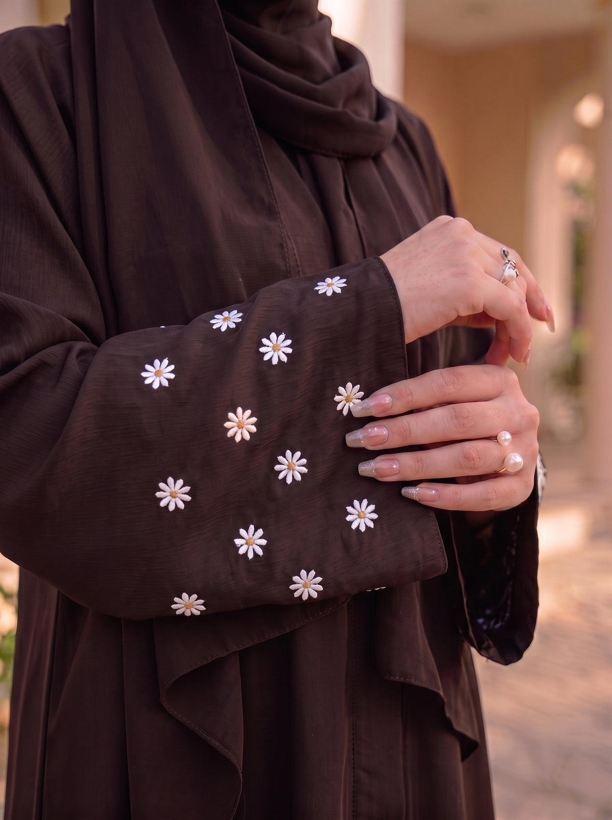 Mini Bloom Abaya - Seal Brown