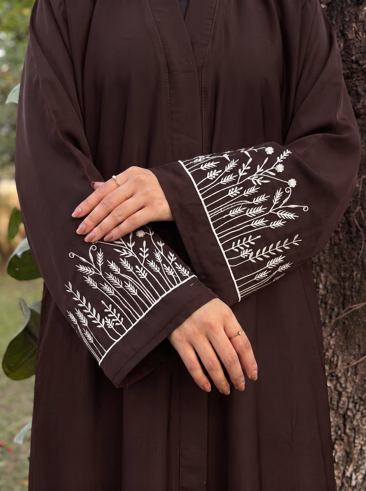 The Wildflower Abaya - Seal Brown