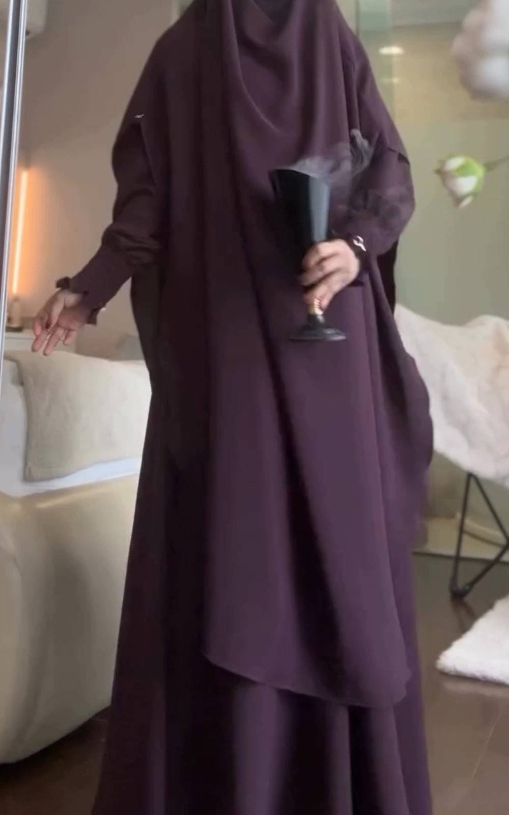 Soft Nida Snowy Abaya (Comfy Luxe)- Mehroon