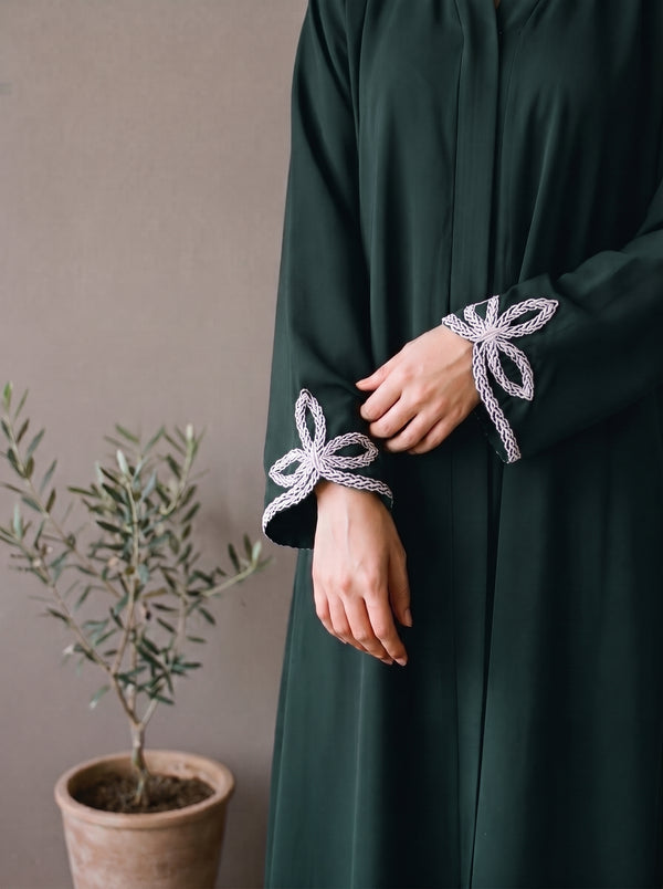 Leaf Cutwork Abayah - Timber Green