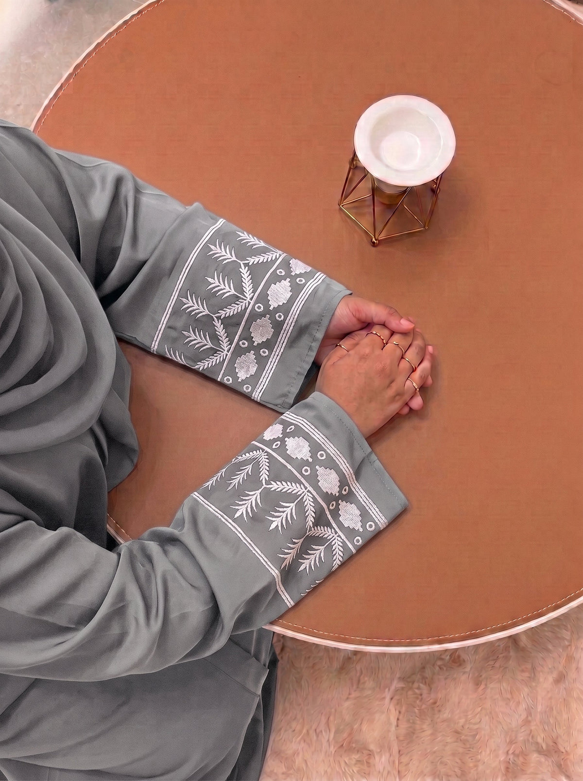 Willow Abayah- Smoky Grey