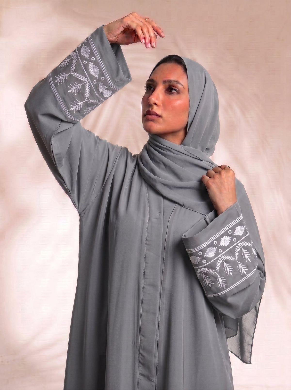Willow Abayah- Smoky Grey