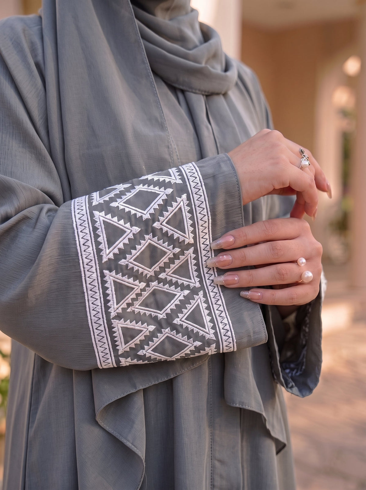 The Prism Abayah - Smoky Grey