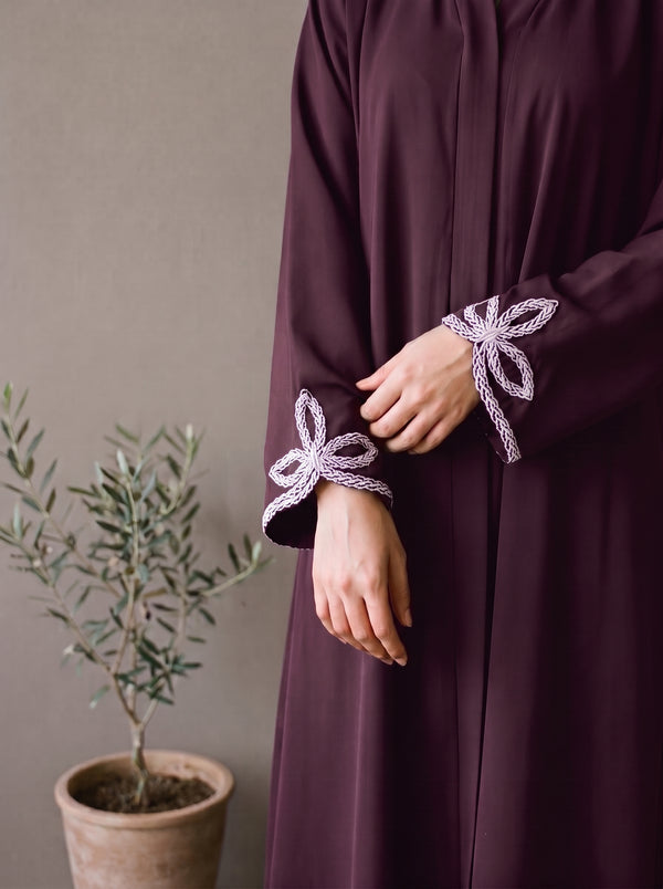 Leaf Cutwork Abayah - Dark Plum