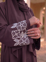 Petal Muse Abayah - Dark plum