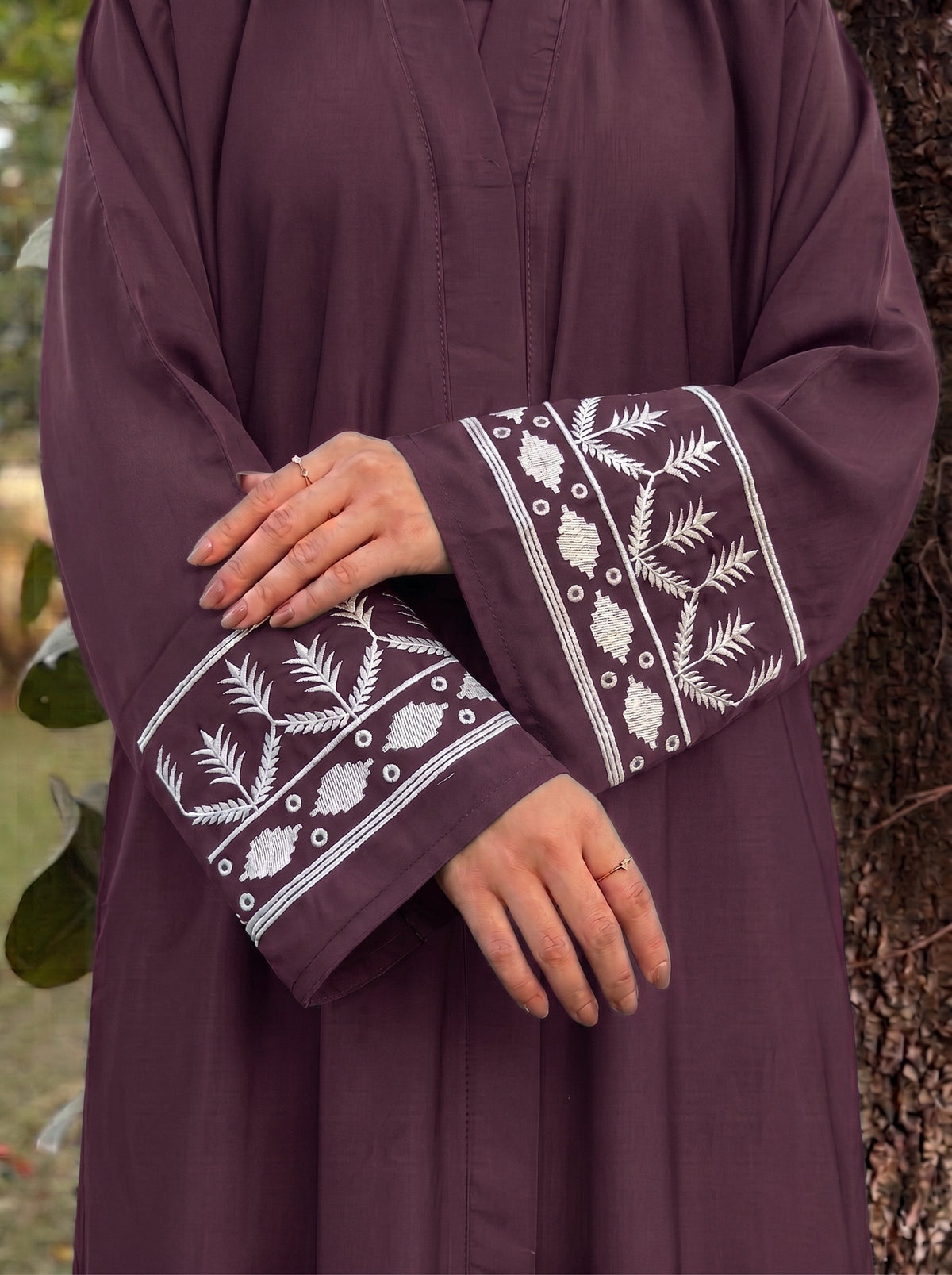 Willow Abayah- Dark plum