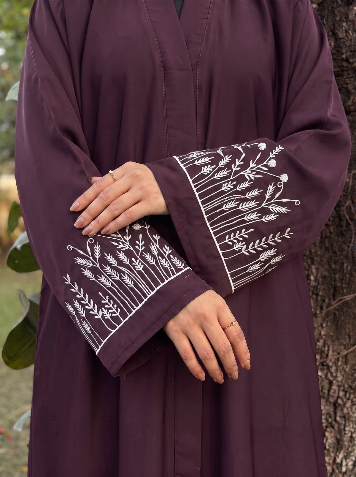 The Wildflower Abaya - Dark plum