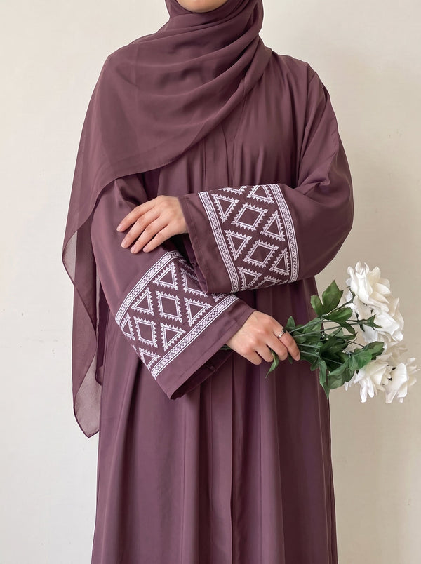 The Prism Abayah - Rosy Finch