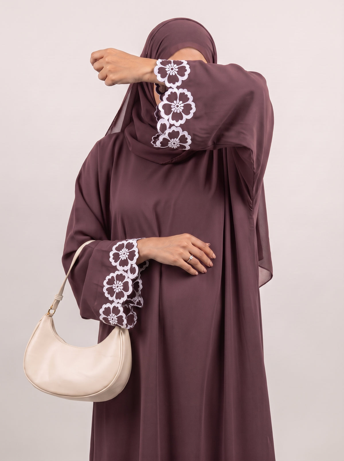 Cutwork Charm - Rosy Finch