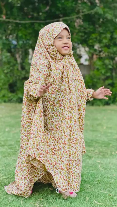 Kids Printed Namaz Chadar with sleeves and Naqab (9-14 Years)