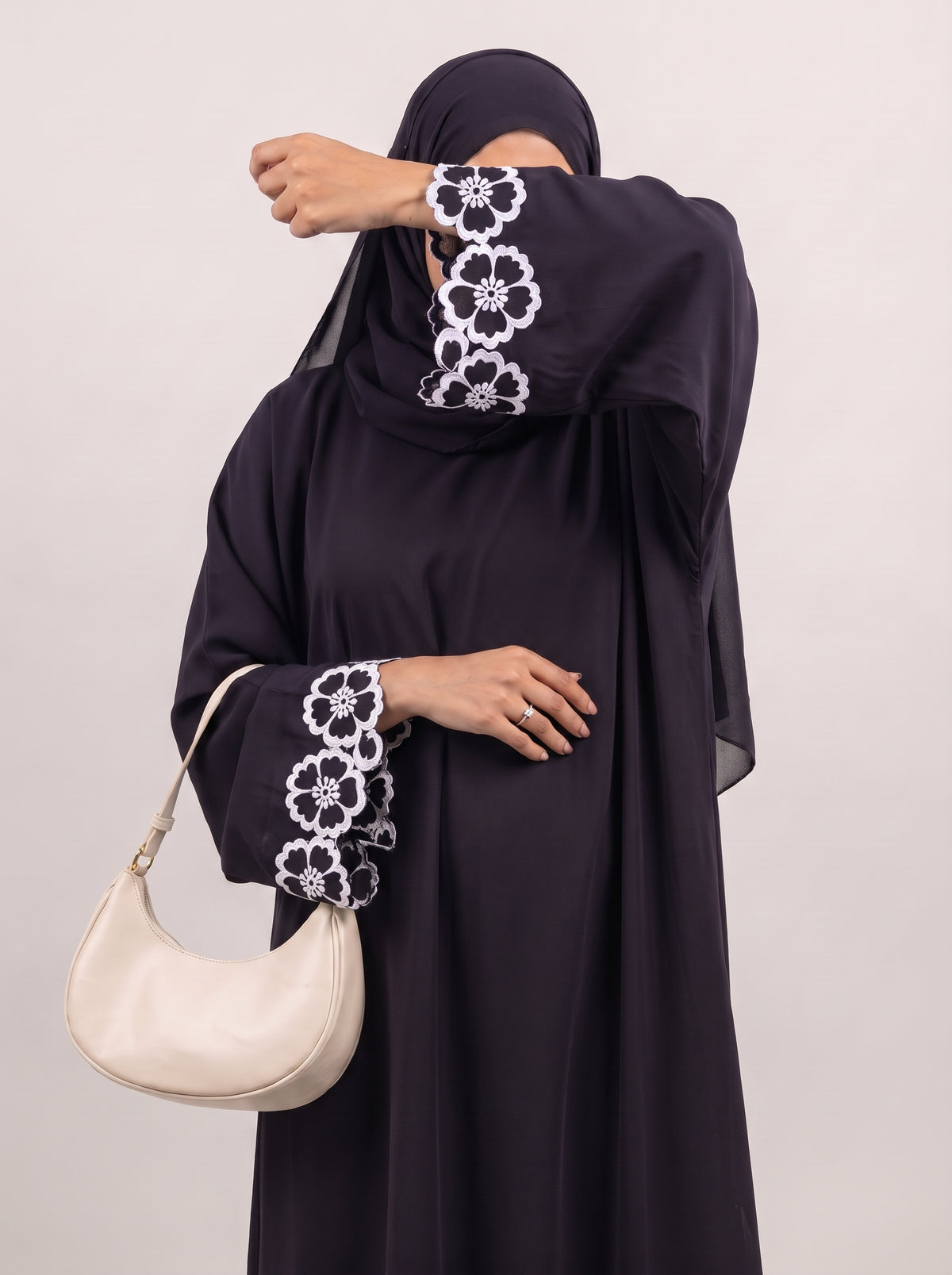 Cutwork Charm - Neutral Purple