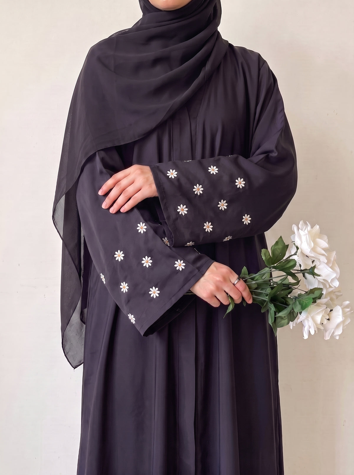 Mini Bloom Abaya - Neutral Purple