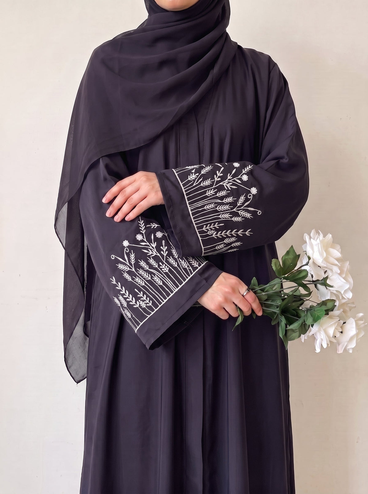 The Wildflower Abaya - Neutral Purple