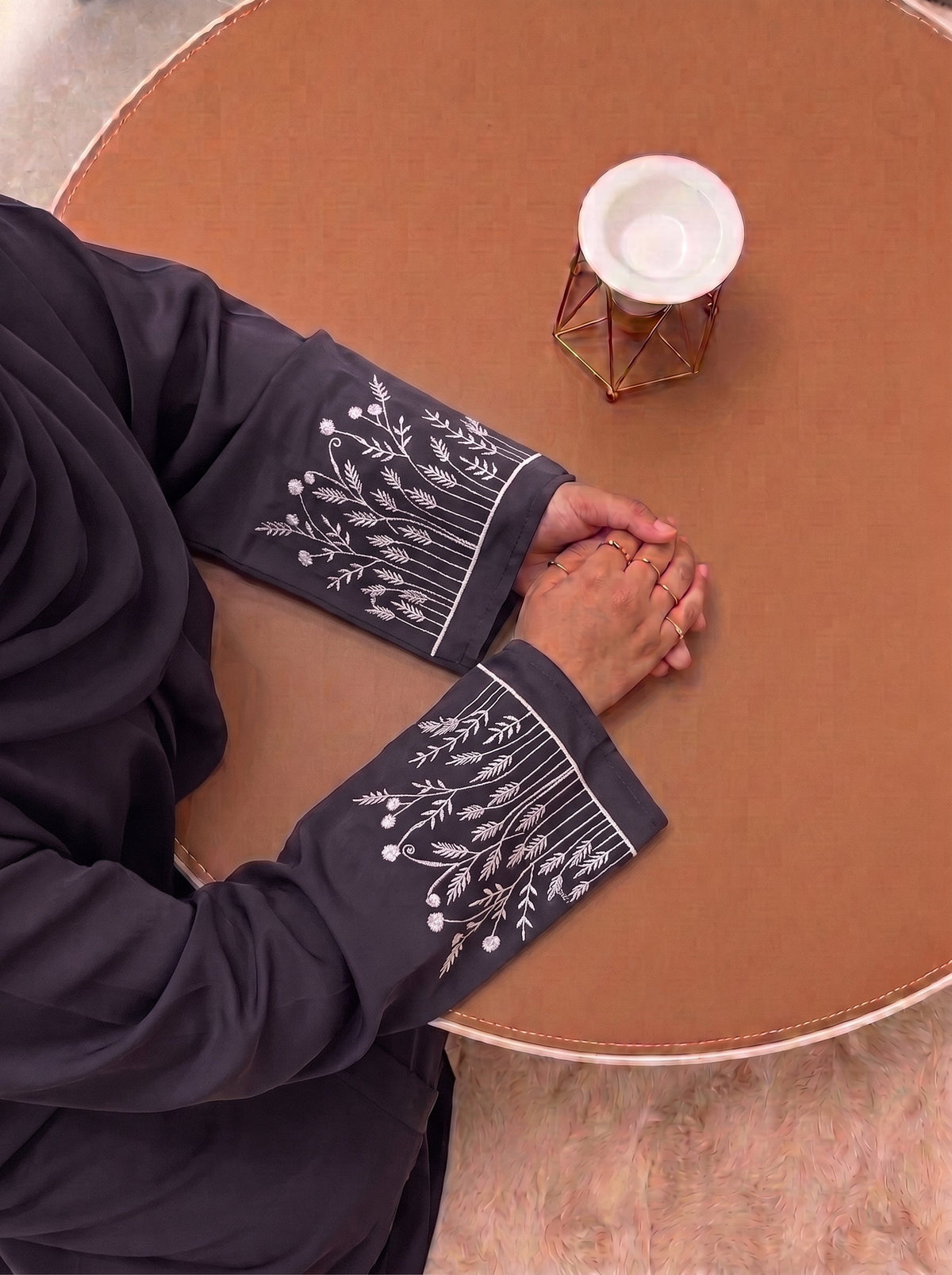 The Wildflower Abaya - Neutral Purple