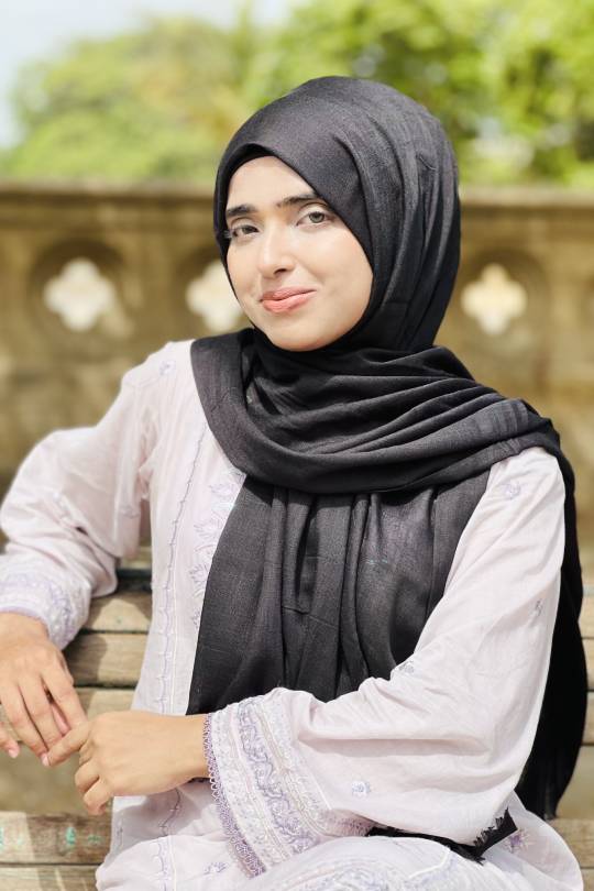 PLAIN BLACK TURKISH